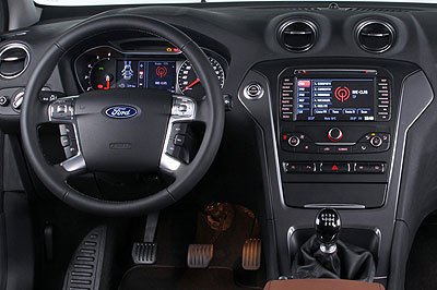  Problemas con LSRNS FX en Ford Mondeo y Ford Galaxy: Reinicios constantes y falta de encendido.