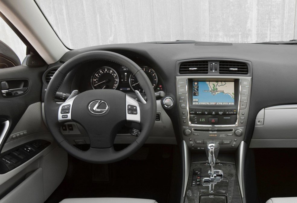 Lexus Navigation Unit Repair
