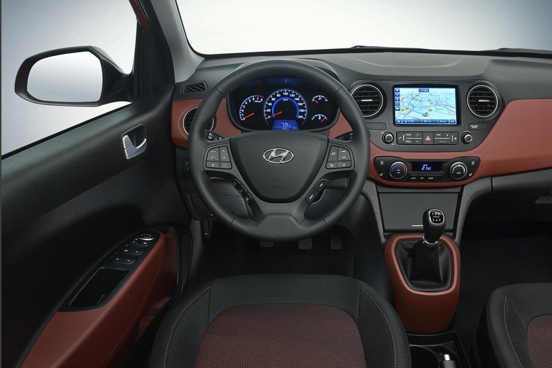 Repairing the Hyundai i10 Navigator