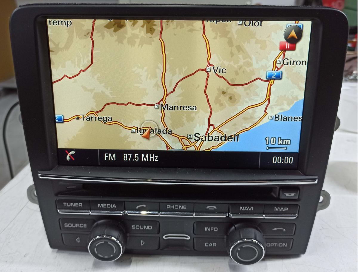 Repairing the Porsche PCM 3.1 Navigation System