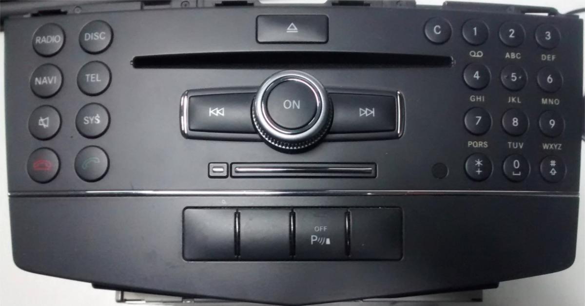 Unidad Mercedes Comand APS